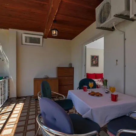 Milena Apartamento Krvavica